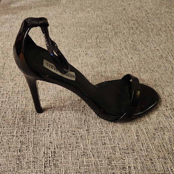 Ladies 8.5 Steve Madden Stecy Pump - Picture 10 of 15